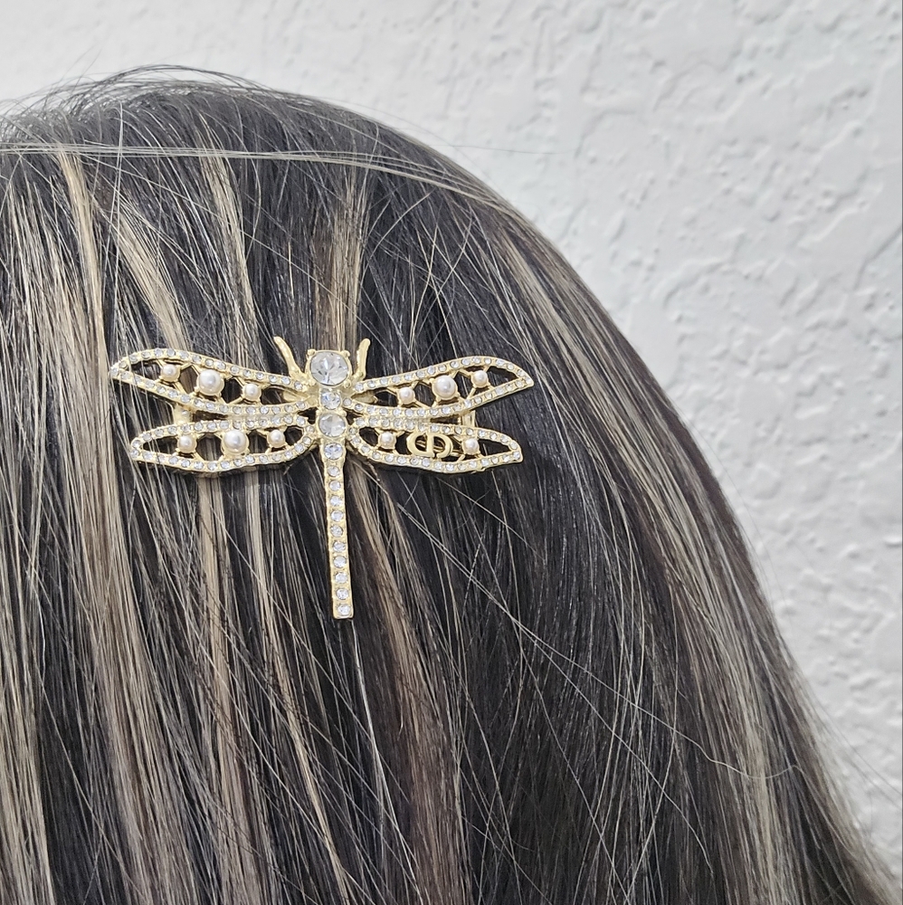 Dior Dragonfly Crystal Hair Clip - Picture 11 of 12
